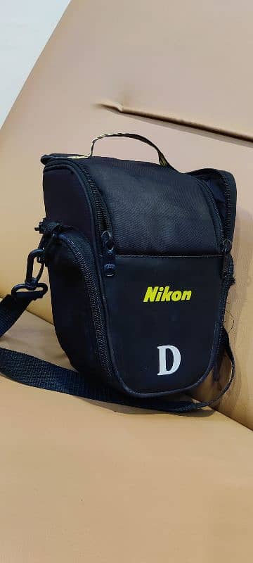 Nikon D3200 with 18-55mm Lens 4