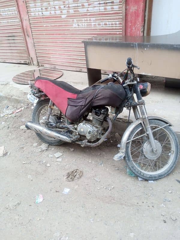 Honda 125 Karachi number 2011 3