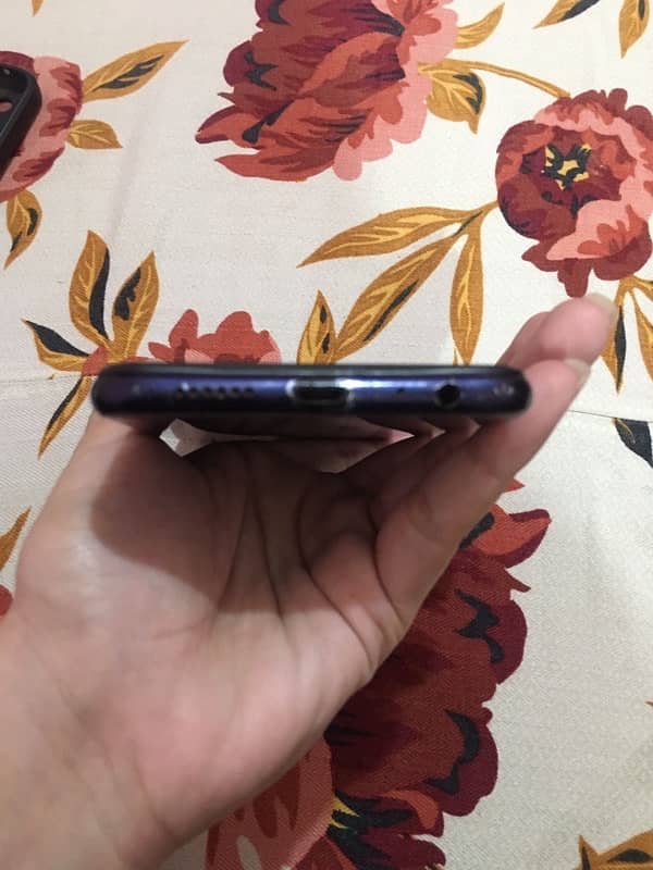 OPPO f9 3