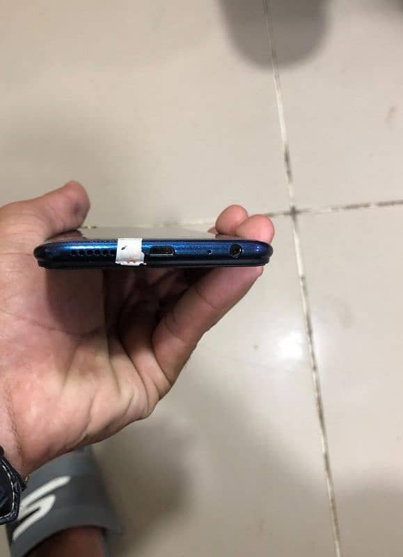 vivo y97 4/64gb 1