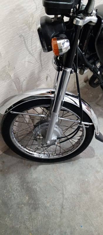 Honda CG 125 2024 model Karachi num 03278228900 6