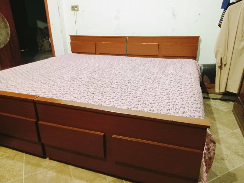 2 wooden single beds 7