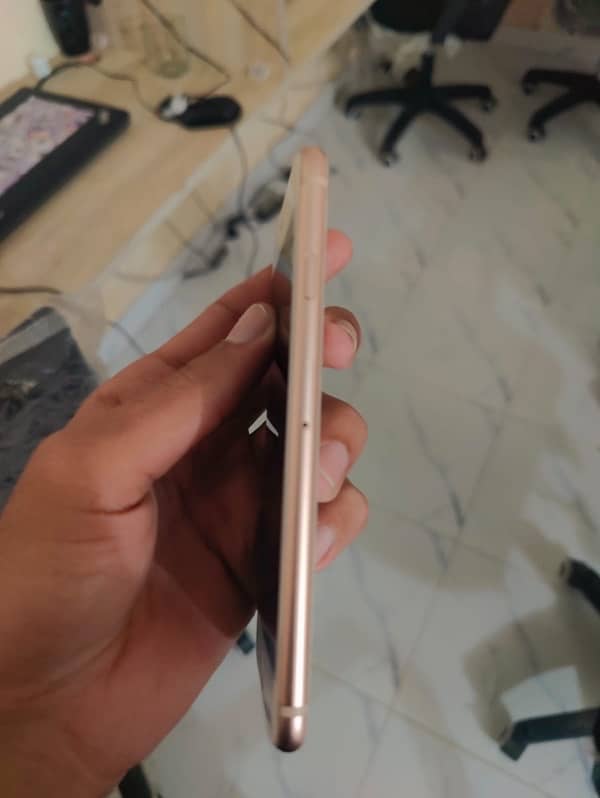 iphone 8 urgent for sale bypass 2