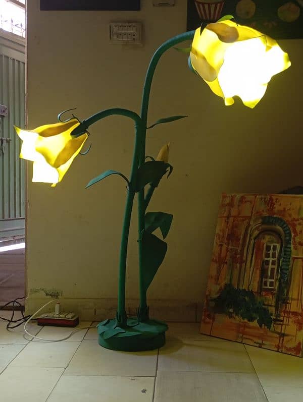 handmade giant Floral lamp 2