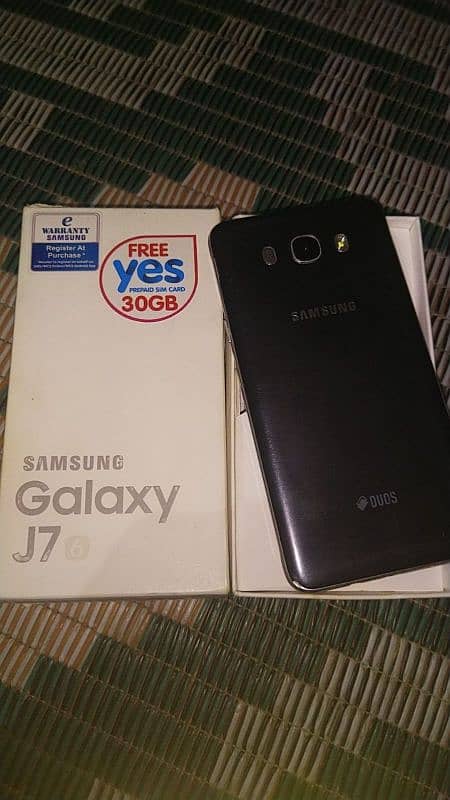 Samsung J7 2gb 16Gb 0