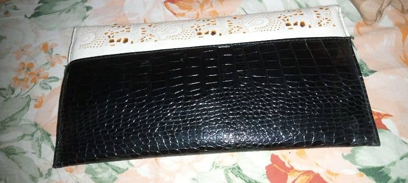 Purse/ Wallets 4