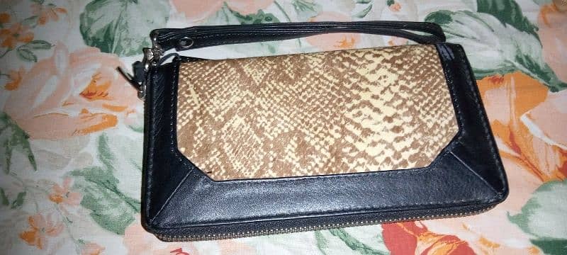 Purse/ Wallets 8