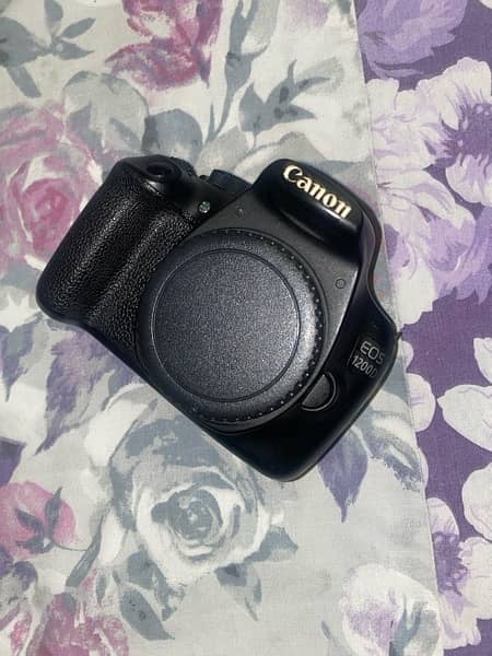 Canon 1200D with 18-55mm Lens 0