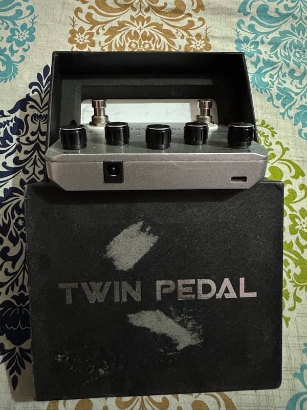 Rowin Guitar Pedal 2