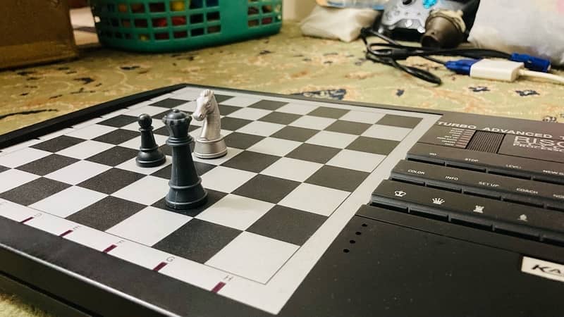 Chess ,  Electronic Chess , Computer Chess 7