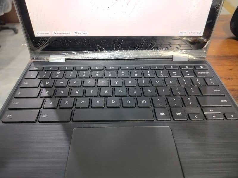 LENOVO CHROMEBOOK 300E (2ND GEN) 4