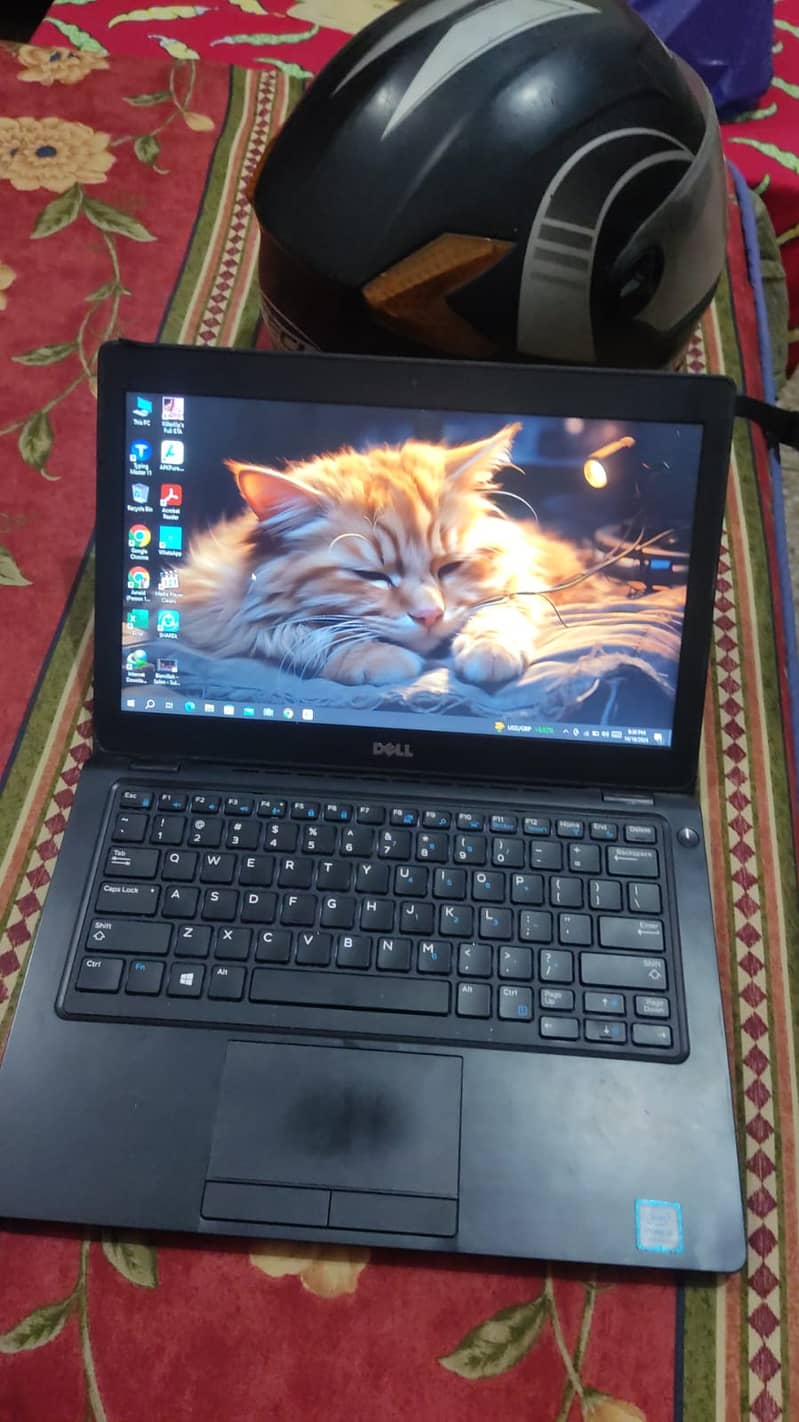 Laptop for sale that is core i5 7 gen 8gb ram 256gb ssd 2