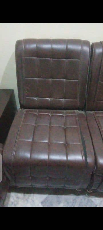 4 pieces sofa 1