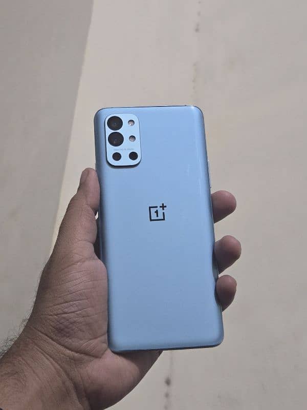 OnePlus 9R Dual Sim Pta Approved read full ad then contact Whatsapp 0