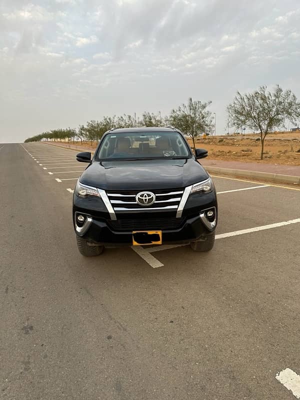 Toyota Fortuner 2021 1