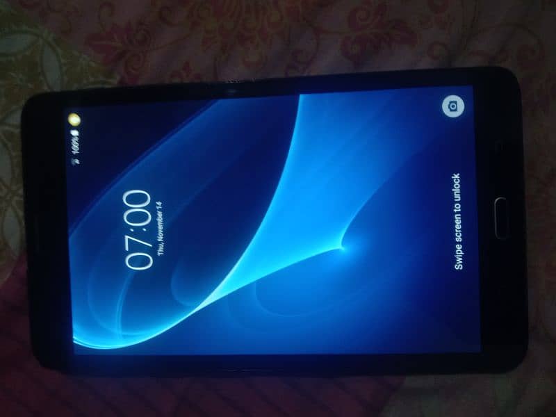 Samsung GALAXY TAB 10 . Condition 10/10 . Best tab for kids. 1