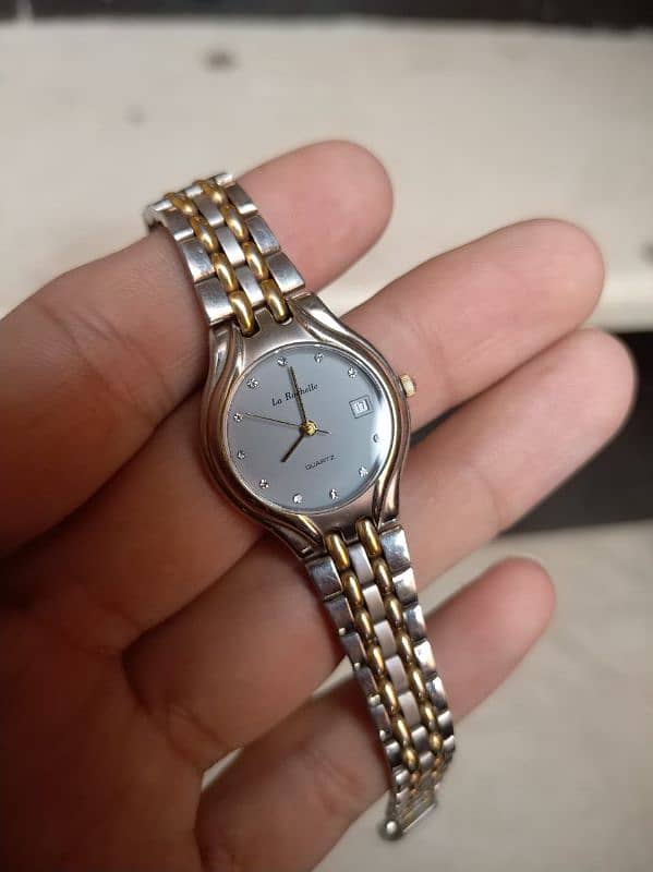 DIFFERENT ORIGINAL LADIES WATCHES FOR SALE 18