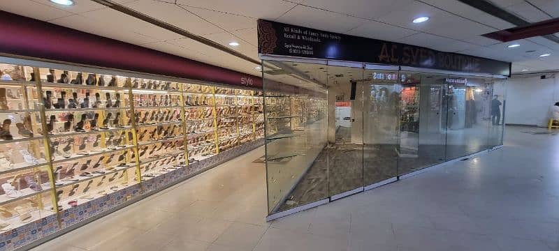 shop at milenium mall for sale 3