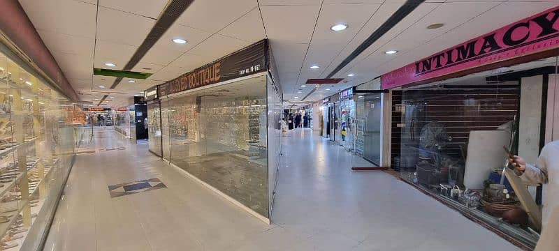 shop at milenium mall for sale 4