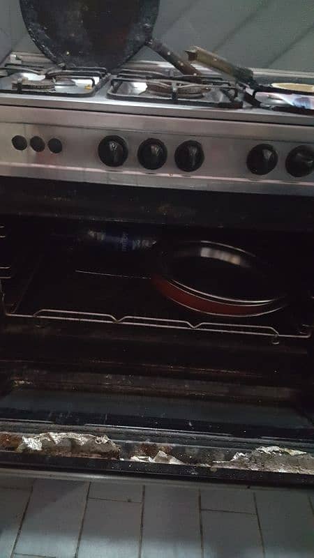 Oven Urgently Sell 1