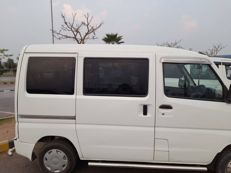 Mitsubishi Minicab Bravo 2018 4