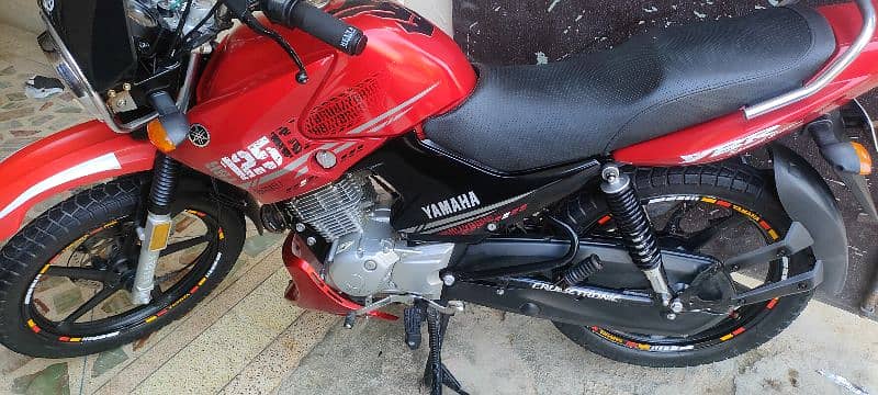 Yamaha ybr 125G excellent condition 9