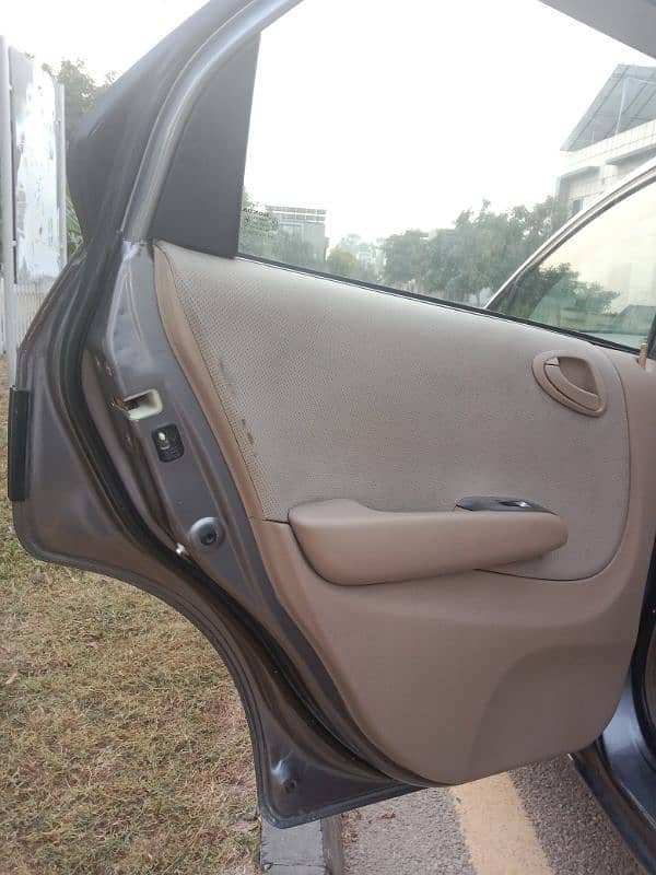 Honda City IDSI 2008 10