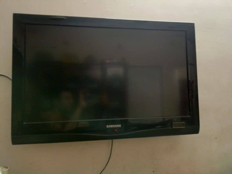 SAMSUNG LCD FULL HD 3