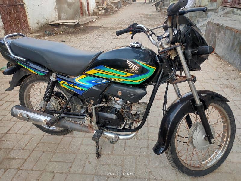 I am selling Honda pridor 1