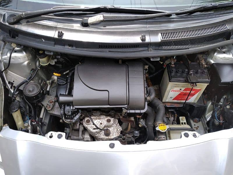 Toyota Vitz 2010 Full original 3