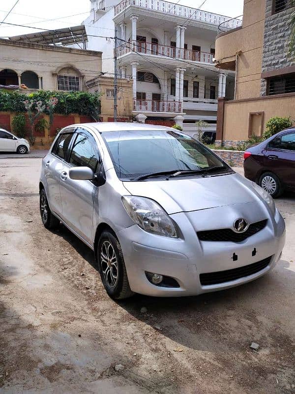 Toyota Vitz 2010 Full original 9