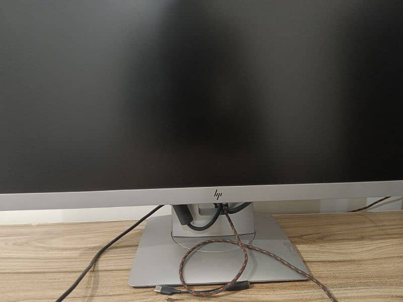 HP 24inch Monitor 1