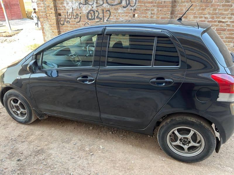 Toyota Vitz 2005 8