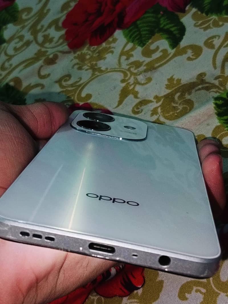 Oppo A3 0