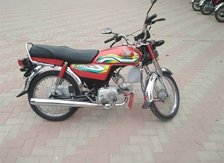 Honda CD 70 2023 0