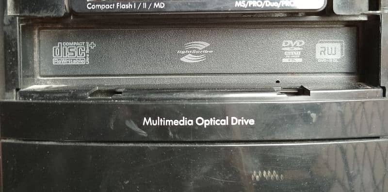 CD/DVD DRIVE 1