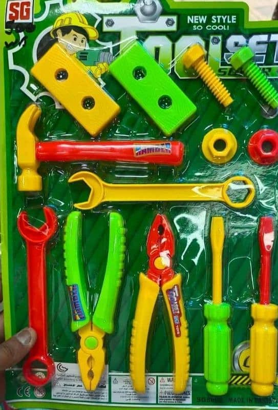 kid's plastic tool set 2