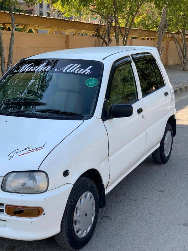 Daihatsu Cuore 2011 in mint condition 2