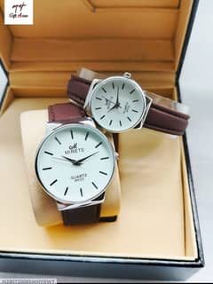 Analgoue couple watch