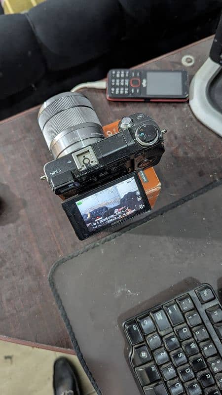 Sony NEX 6 Mirrorless APSC Camera 4