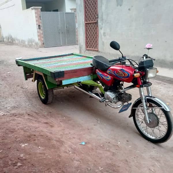 patha rikshaw is on sale contact no is 0307-7391289 0