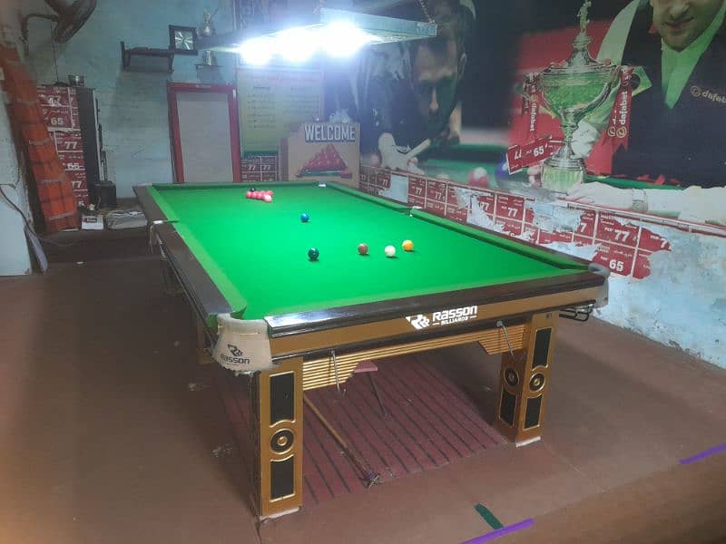 snooker table 5/10 4