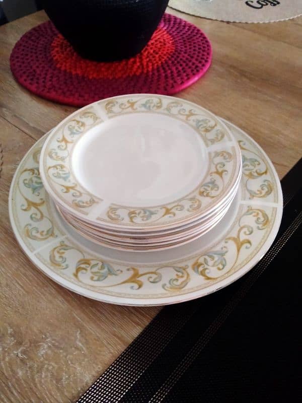 tea serving plates set 1