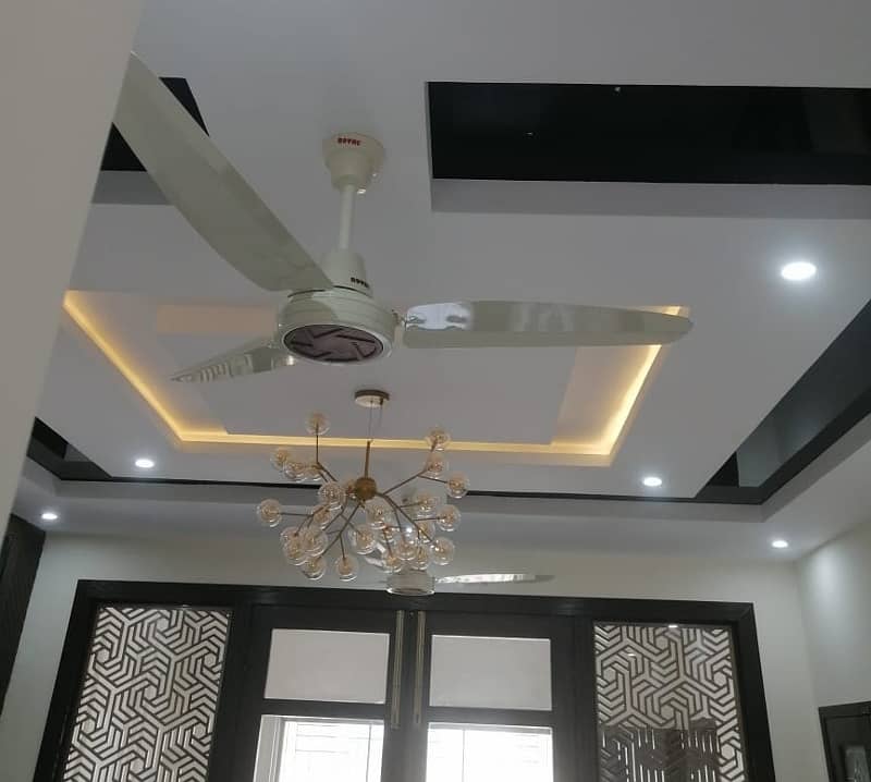 10 marla house Brand new house with basement for rent in Bahria Town Lahore 12