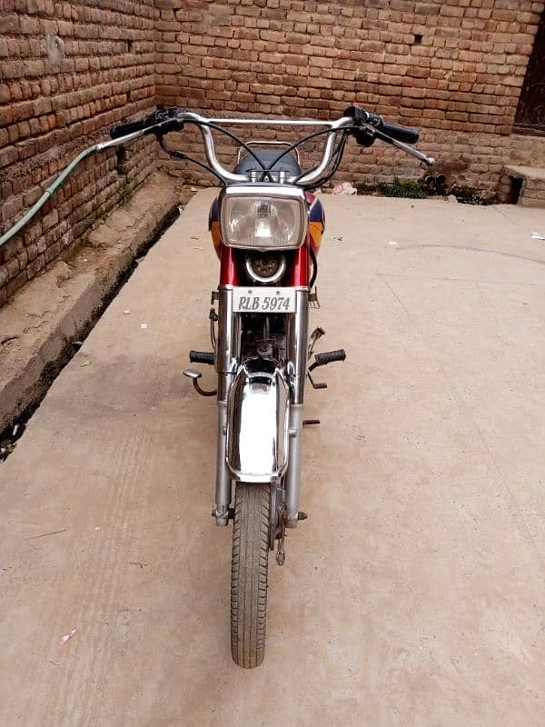 Honda 70 Model 2005 4