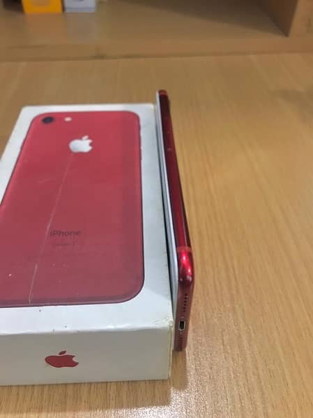 IPHONE 7 128GB PTA APPROVED WITH BOX 3