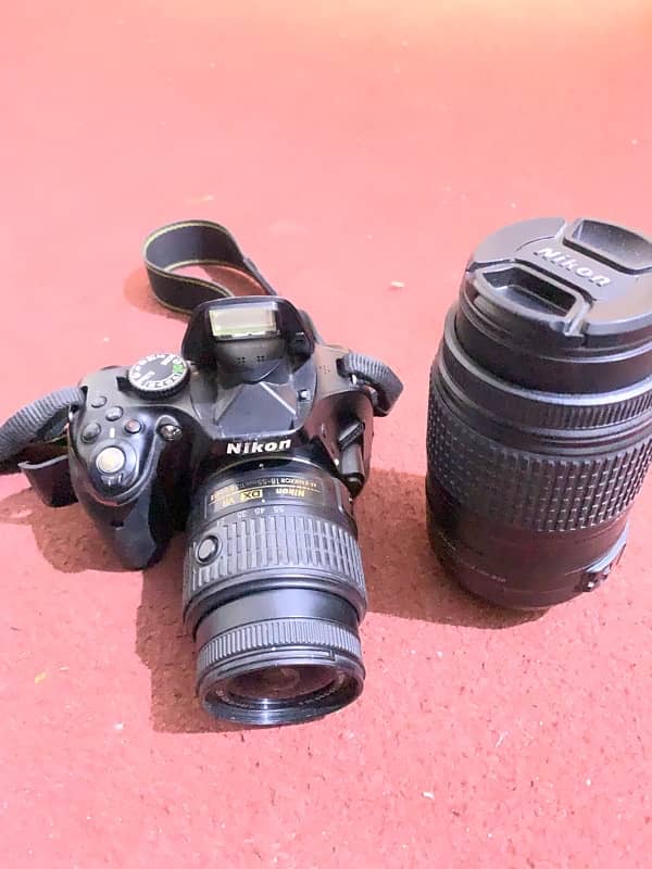 nikon d5200 with 2 lenses 1