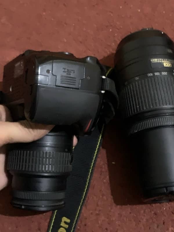 nikon d5200 with 2 lenses 9