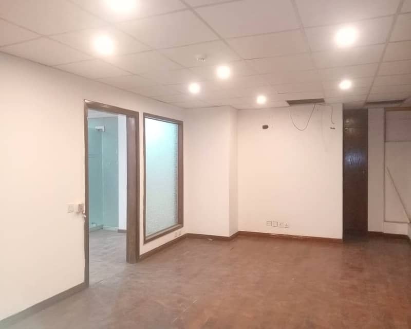 8 Marla Commercial Office for rent in DHA Phase 3 7