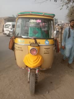 2020 model tuktuk, 250000